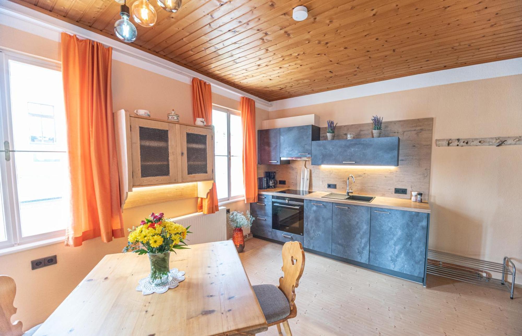 Gribelehof 3*